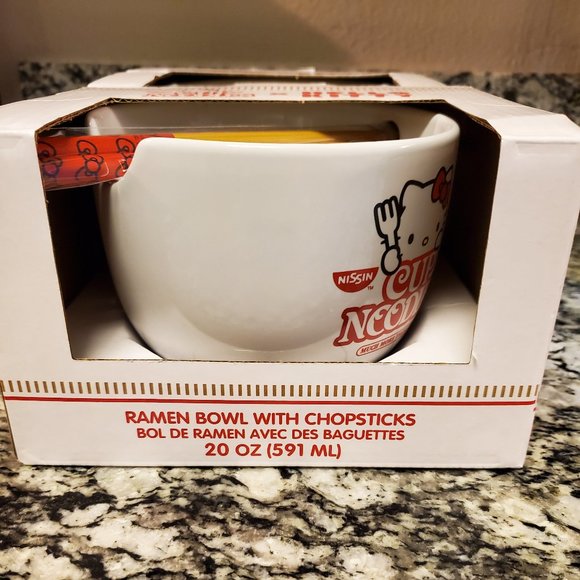Hello Kitty Ramen Bowl Set of 2